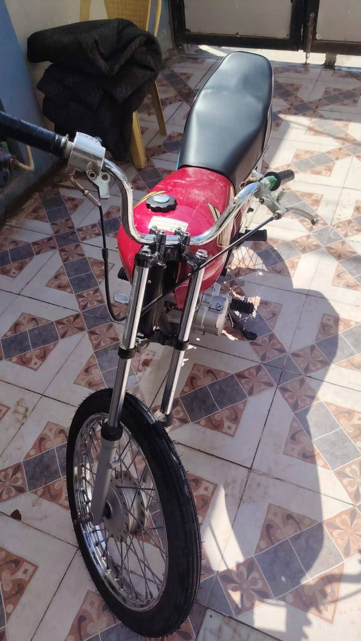 السلام عليكم دراجه اربعه كير كلك كلك كلك نضيفه حربي السعر 275 للإستفسار ***********
