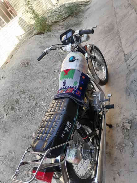 دراجه ٢٠٢٥  صارله ١٥ يوم طالعه من المعرض 
السعر ٧٥٠ وبيه مجال قليل
***********
