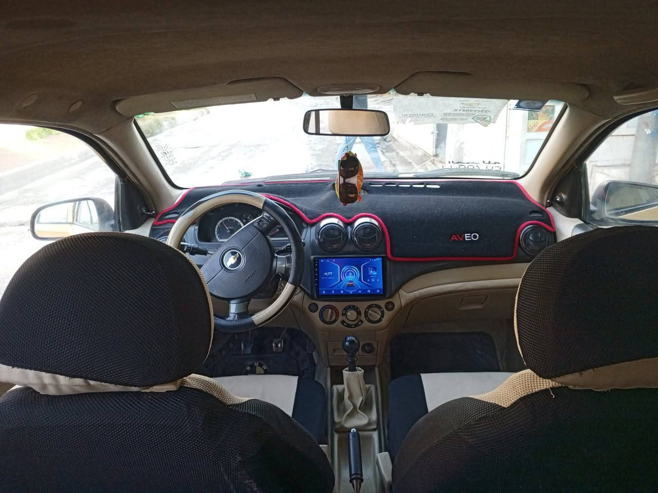 السلام عليكم افيو للبيع موديل 2009محرك استرة
هيئة وغرامات صفر 
تدفئة وتبريد فول
مابيهة كابون 
صاحبه الشرعي موجود بل موصل
سعر$55
الستفتار***********
