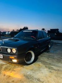 بي ام ٣٢٥ • ١٩٩٢ • نضيف