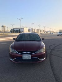 C200 اللون: ماروني  الموديل :2015  المكينه :2400 الفئه : العادي  الشاش...