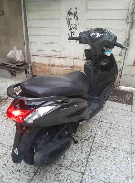 سلام عليكم
ياماها اكزز Z ياباني قبق نفخ ستان كهربائي نوزل خطين طلاعات جانبيه ماشيه ٩ الاف موديل ٢٠٢٣ كفاله عامه وعله ايدي من المعرض مكفوله الدراجه من كلشي ما بيهه عطل او تصليح فقط قايشهه تعبان سعره ٢٠ الف السعر مليون قفل قفل وهواي خسران بيهه لا تعاملني بيهه لان ماخذهه ب مليون و٨٠٠ قبل ٥ اشهر مكاني بلديات *********** بغداد
