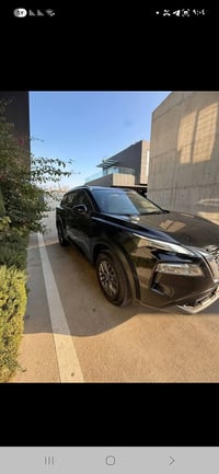 نيسان روج موديل 2023 بدون تبديل اي قطعة ضرر خشم البنيد فقط  سنوية جديد...