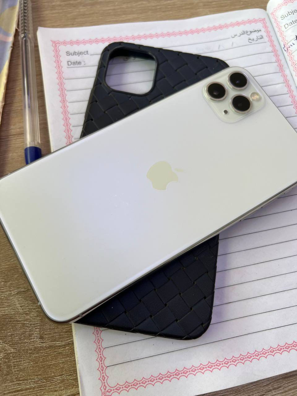 السلام عليكم ايفون11برو ماكس جهاز نضيف مكفول بطاريه78 اذا تريده تعال واتساب ***********
سعر الجهاز 350بيه مجال بسيط لون ابيض

