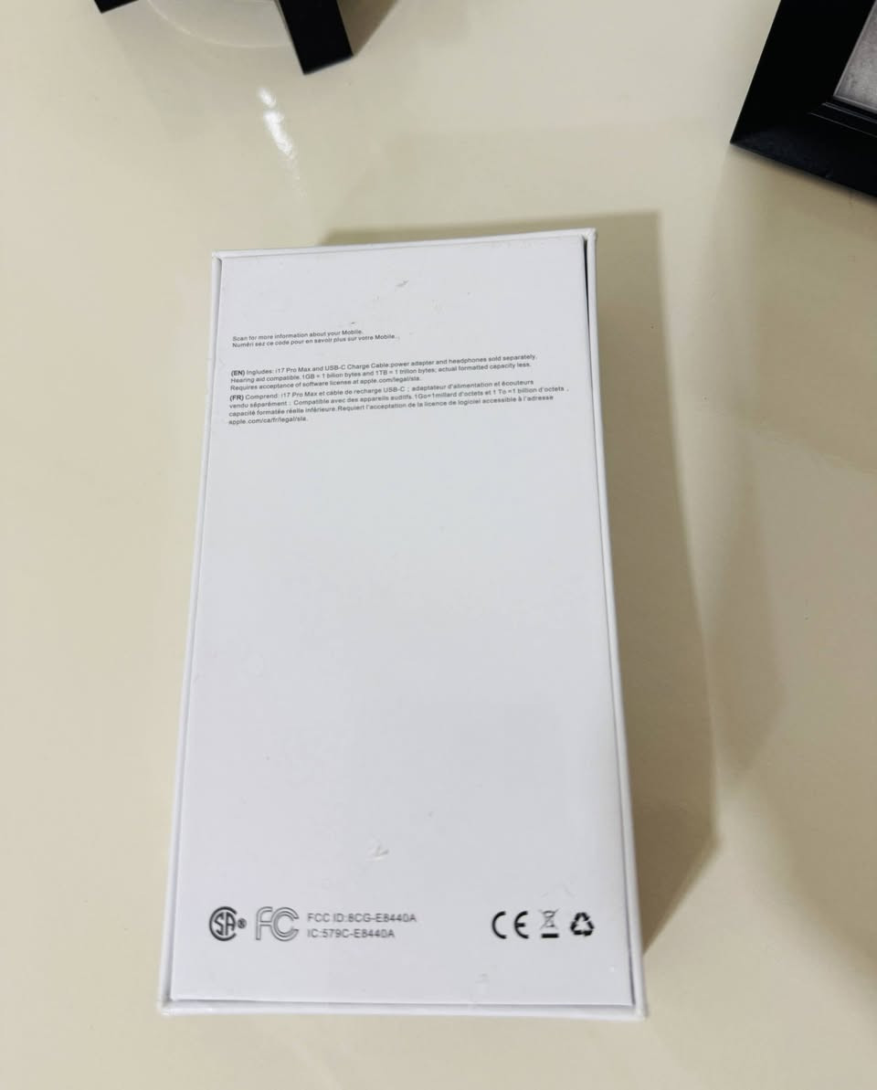 ايفون mini i17 Pro Max
* اللون المحدد: أزرق (Blue) ✔️
* بلد الصنع: الصين (Made in China)
* يدعم شريحتي اتصال (وجود IMEI1 وIMEI2 مطبوعين على الملصق).
    شاشة بين 6.7 إلى 6.9 إنج
* نظام Android لكن بواجهة تشبه iOS.
* ذاكرة فعلية غالبًا 3 أو 4 أو 6 جيجابايت RAM.
* تخزين 260 جيجبايت
* معالج اقتصادي من MediaTek*
* ⁠السعر 150


**إذا كنت صاحب هذا الإعلان وتريد حذفه لأي سبب، رجاءا أرسل رسالة إلى الدعم الفني**