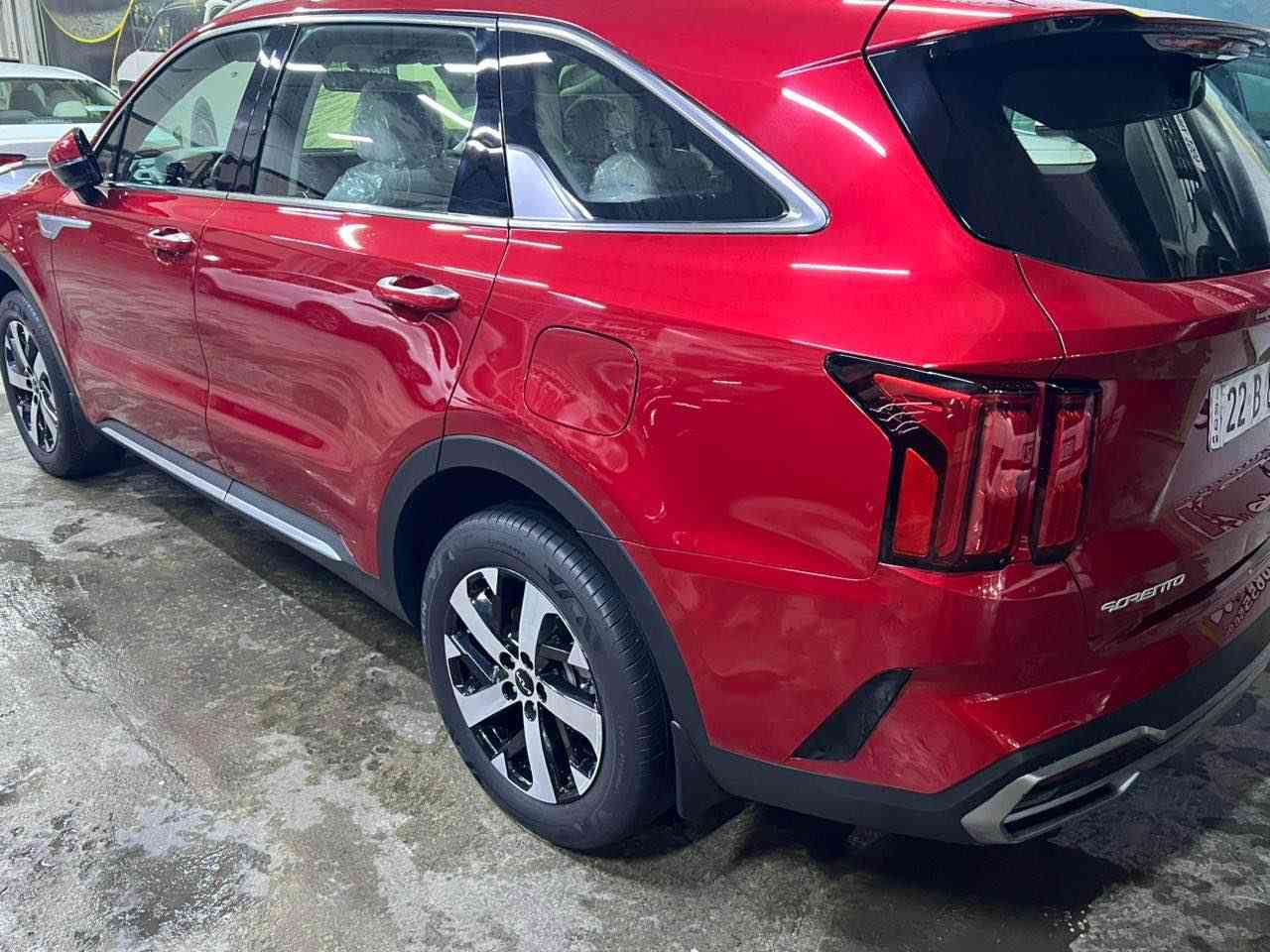 سورنتو. موديل ٢٣. خليجي بانوراما ٥ راكب جنطه كهرباء بصمه محرك ٤ سلندر  ٢٥٠٠ خليجي كراسي كهرباء  جاملغ امامي ايمن صبغ فقط والباقي مكفول ماشيه ٥٢ الف شاشه اصليه مودات وأوامر صوتي كأمره دواره مري الجانبيه إشاره وشفط  بصمه بيبان ليت ٤ عدسات زنون مكاني بغداد  الحبيبيه  السعر ٢٥٥ ورقه وبيه مجال العنوان هزه وسنويه كله جديد أي ستفسار *********** بغداد, العراق
