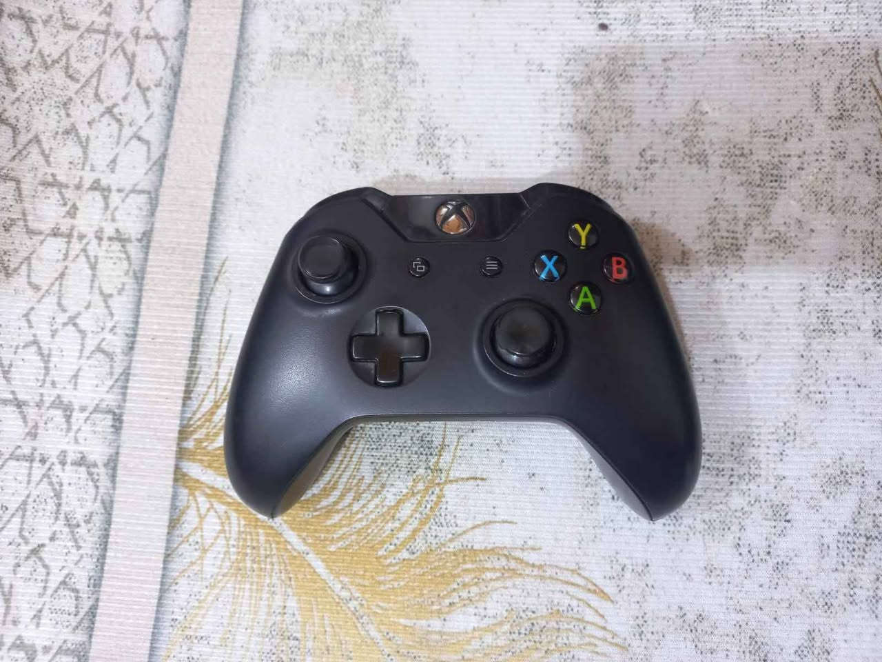 xbox one/fat للبيع
ذاكره 1T
كامل ملحقاته، يده اصليه مالته
لوك ستيكر 
والعابه كدامك بلصور 
سعر 170 الف وبي مجال 
عنوان/ناصريه: مدينه الصدر 
لا يوجد توصيل.. ملاحظة:  مستحيل تلكه بنضافته دور بالناصرية كلهة هالأكسبوكس لگطه ناصرية, ذي قار


**إذا كنت صاحب هذا الإعلان وتريد حذفه لأي سبب، رجاءا أرسل رسالة إلى الدعم الفني**