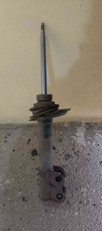 دبل سنتافيه • قطع غيار