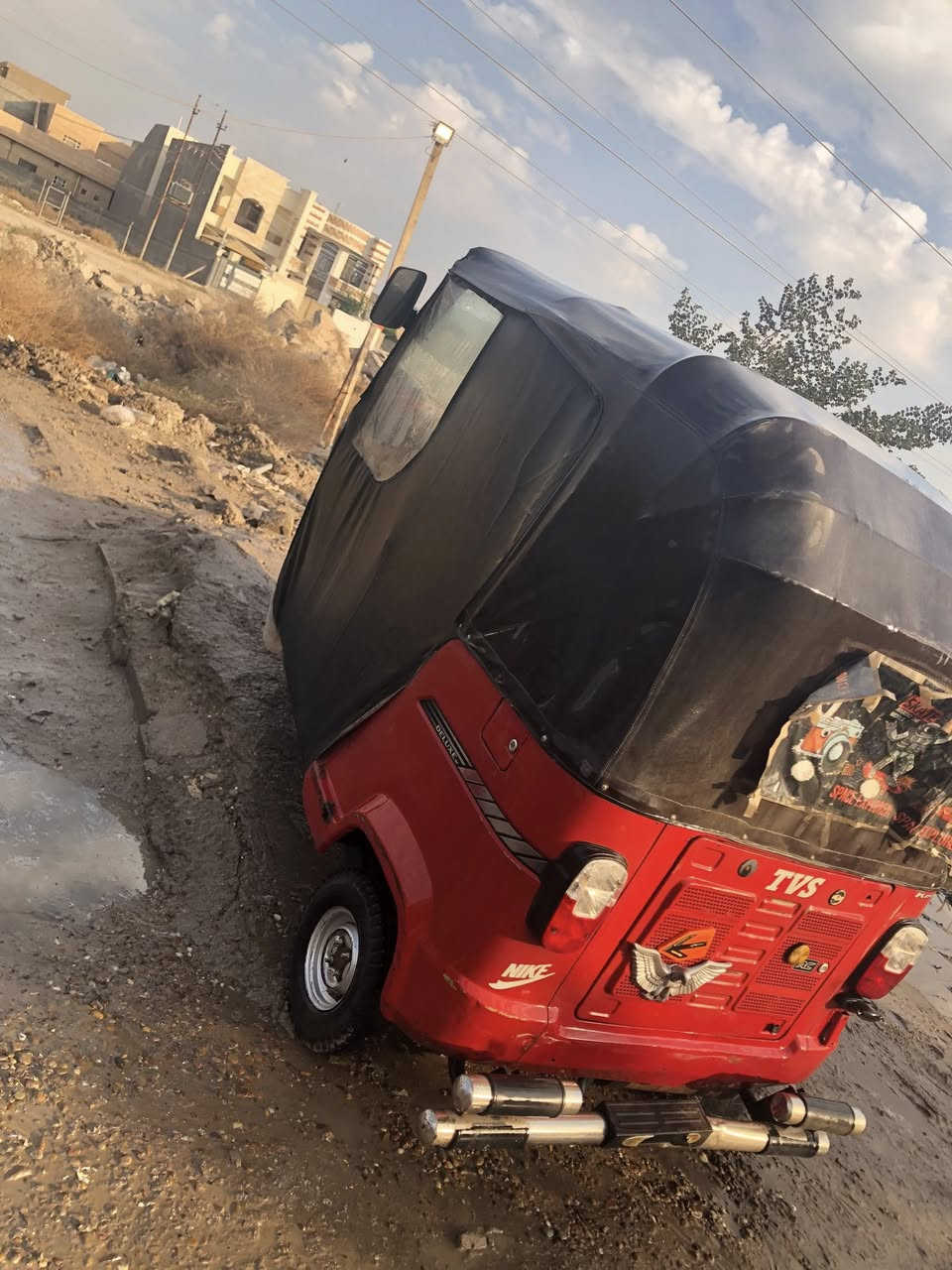 سلام عليكم تكتك TVS للبيع موديل2020شهر11 مرقمه رقم بغداد مكينه مجفته يم ابو علي اللهيبي لاتنقيص ولاتبخير السعر 6وبيها مجال مكاني محمودية ***********
