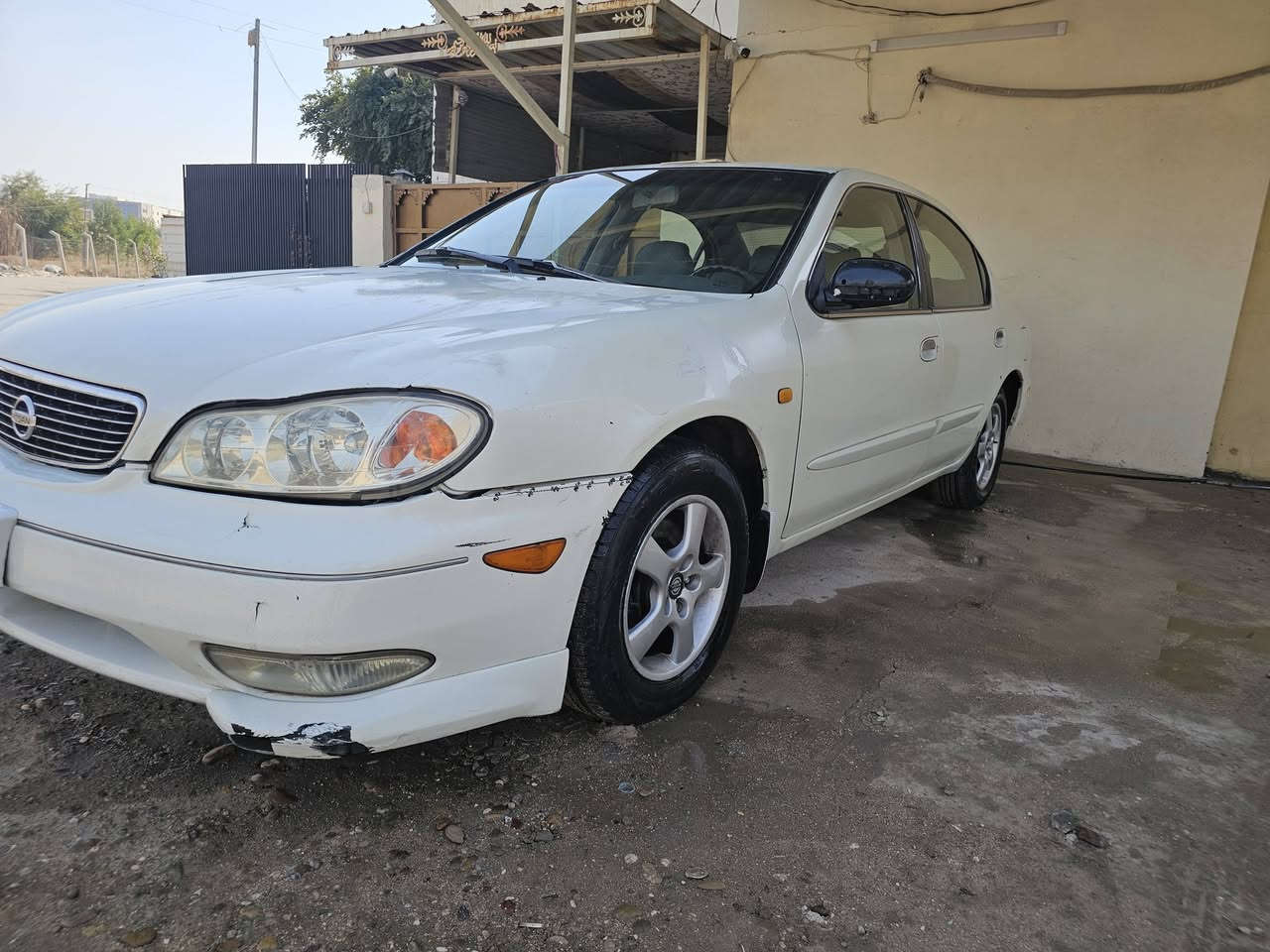 نيسان مكسيما 2002
محرك 2000 v6
رقم بغداد الماني
السنوية نافذة لغاية 9 /2026
تبريد شغال ومعروف تبريدها
شغالة وتمشي 
ابيع رقم وكوم حديد
بغداد ***********
