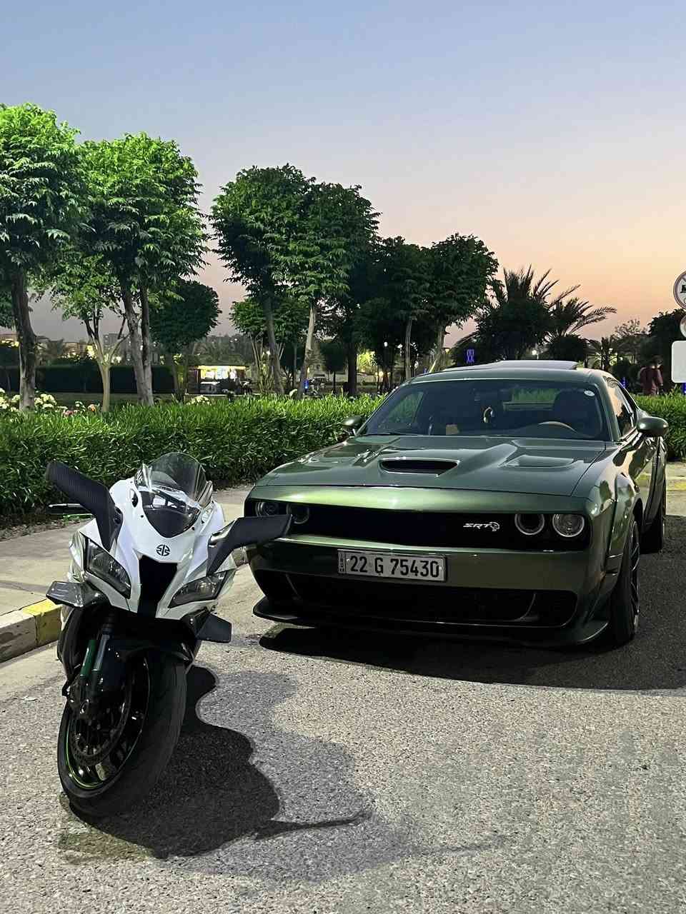 فضلا ارفع المنشور بكلمه يا الله
كلشي اكو بالسوك  
تشوفهة غاليه انشا الله تلكه احسن منهة وانسب 
دوج جالنجر 2021 
سكات باك 6400
بدون صبغ بيهة بس بارد ( السونار ويه الصور ) 
السياره فول مواصفات عدا الرادار الامامي 
ماشيه 59m
السعر 217$ بیة مجال كلش بسيط 
مکان السیاره اربیل تحويل ثاني يوم  
للاستفسار اكثر
***********

