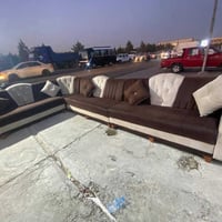 كنب • صالون