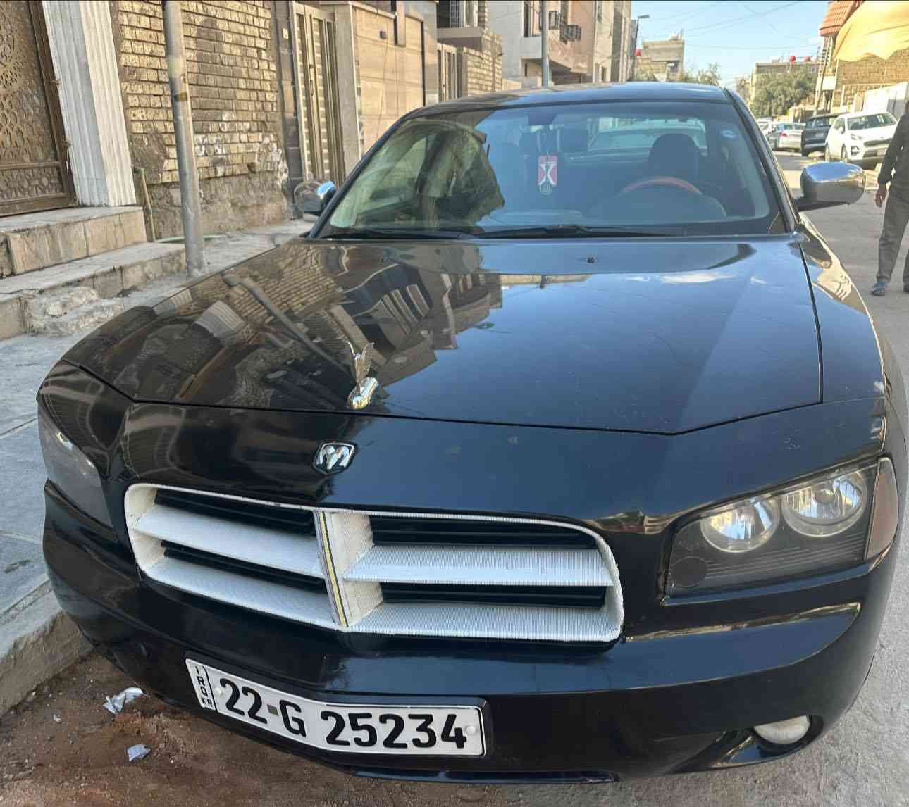 سلام عليكم
جارجر 2010  

سياره جديده 
بيه مكانات صبغ فقط 
رقمه أربيل 
السعر 120$وبيه مجال
الاستفسار ***********
