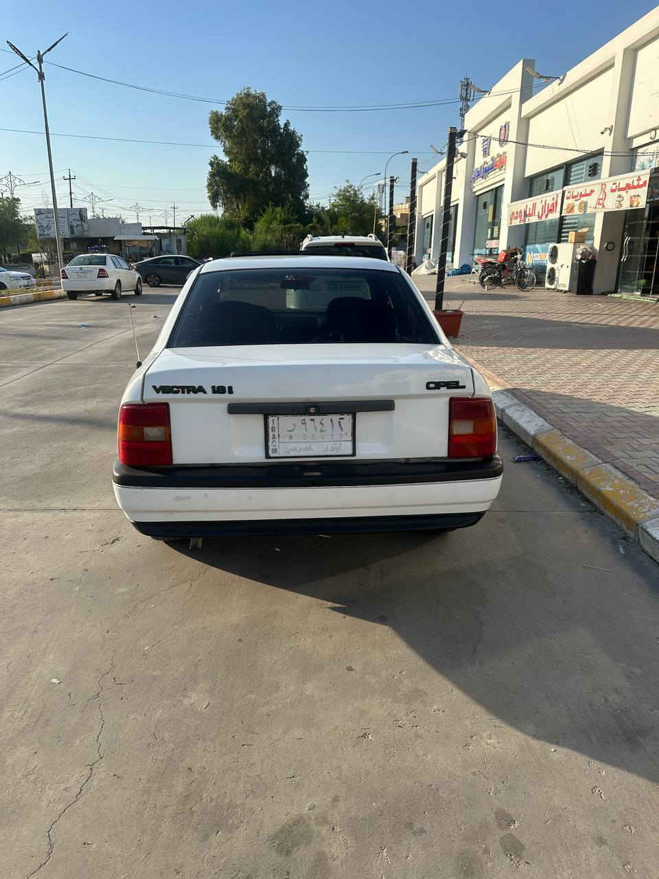 اوبل فكترا موديل 1991 حجم 18 سياره مابيه صبغ ولا طخه نضيفه حيل شرط التحويل السنويه الى 28 السعر 52 التواصل 
***********
