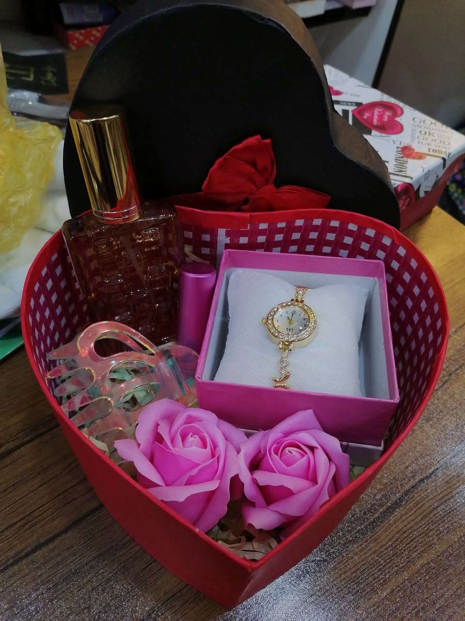 اقترب عيد الحب

مستعدون لتجهيز البوكسات والهدايا رجاليه ونسائي حسب الطلب

هذه نموذج جهزنا حسب طلب الزبون

عنوان كربلاء شهداء موظفين شارع الخدمي مجمع الشام قرب ابن مريود للعقود

توجد خدمة توصيل داخل كربلاء
ولجميع المحافظات


**إذا كنت صاحب هذا الإعلان وتريد حذفه لأي سبب، رجاءا أرسل رسالة إلى الدعم الفني**