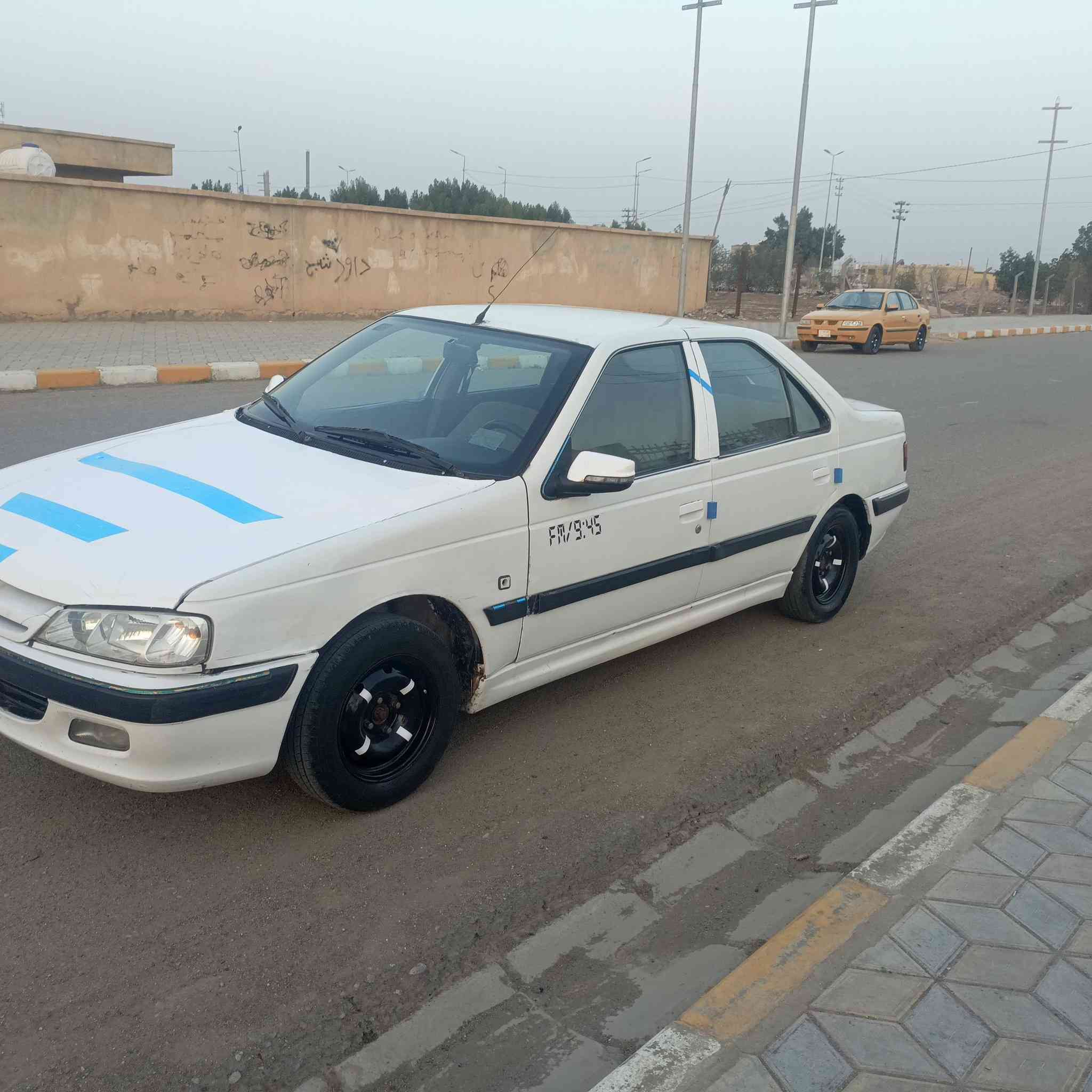 سلام عليكم بيجو بارص موديل 13 مكينه وكير كفاله بديهه مكفول من تبديل وضربه وصبغ سنويه لل 27 تخم تاير حداديه جديده كهربائيات كلهن شغالات سنتر لوك شغال تقفيل بل ريموت سياره جديده وحلوه   ترايك وين مايعجبك غرفتهه حلوه مكاني ميسان العماره سعر 29 شراي يتصل ويدلل ***********
