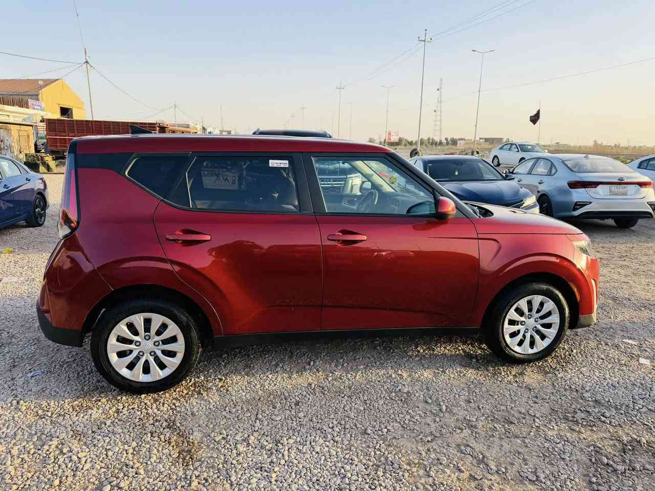 #رمضان كريم كياصول موديل 2023 بدون رقم 
منفيس بسمي تترقم جميع محافظات بدون تبديل 
اي قطعه فقط صبغ جاملغ خلفي مكينه 2000 ما
ماشيه 19 ميل موصفات واضحه حجر رادار شرط 
كفاله السعرب 140$ موجود المثنئ الرميثه معرض 
الخليج العربي شارع عام تفاصيل وتساب بيع نقدا فقط
 لون مشمشي 😉***********
