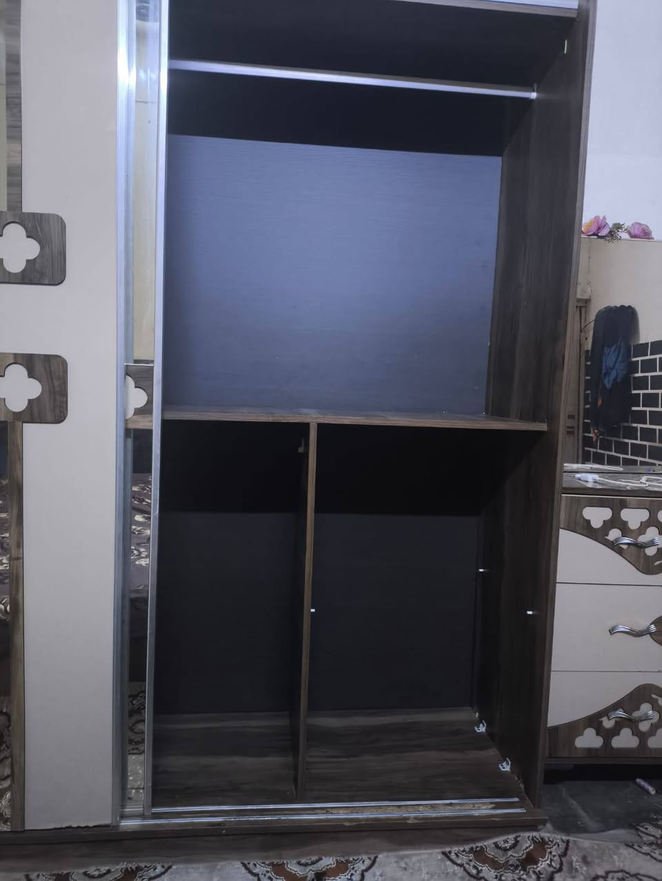 غرفة نوم سعر 300الف تليفون ***********
