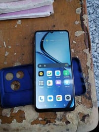 جهاز للبيع ريملي سى 61 جهاز مكفول بلا ملحقات الذاكره 128 السعر 100 الش...