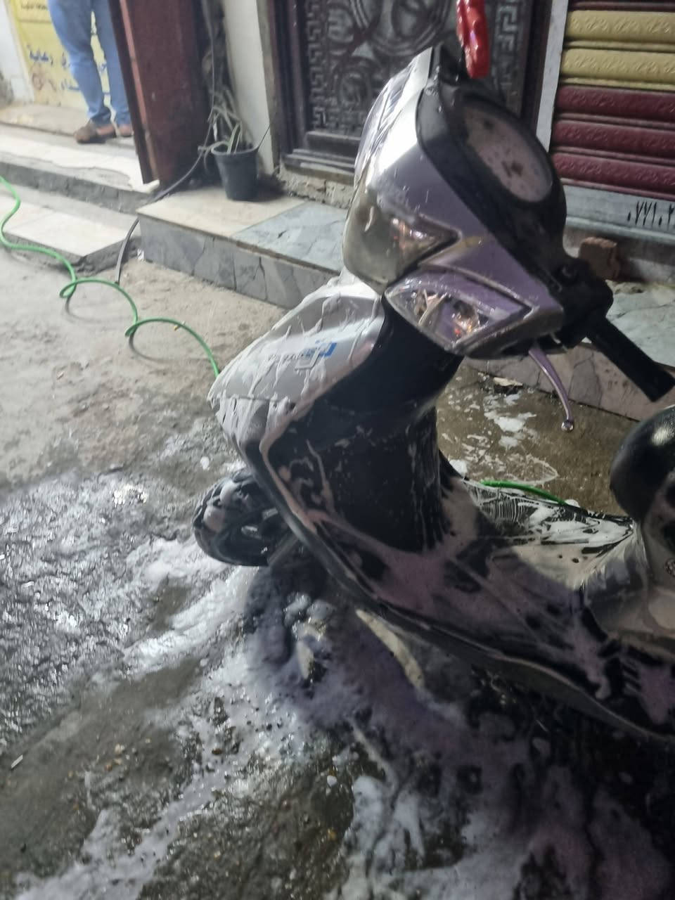 السلام عليكم دراجه لبيع دراجه بلاديه ما مفتوحه  والسعر 850 وبيهه مجال لشراي للعنوان بغداد الحريه ولا ستفسار عله رقم ***********
