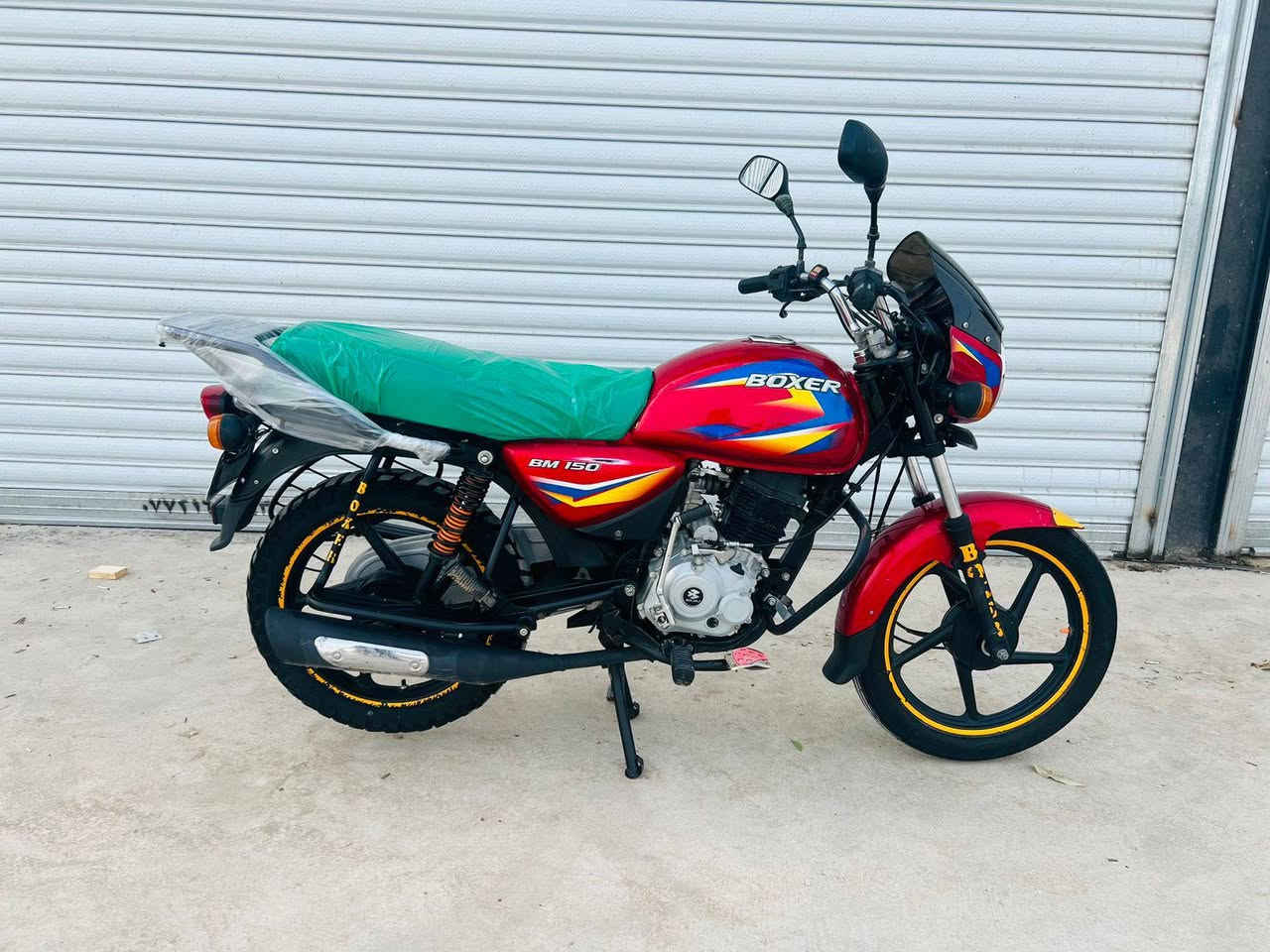 سلام عليكم
دراجه بوكسر 2021
مرقم ديالئ  
كفاله عامه شراي اتصل ودلل 
مكاني بعقوبه التحرير 
***********
