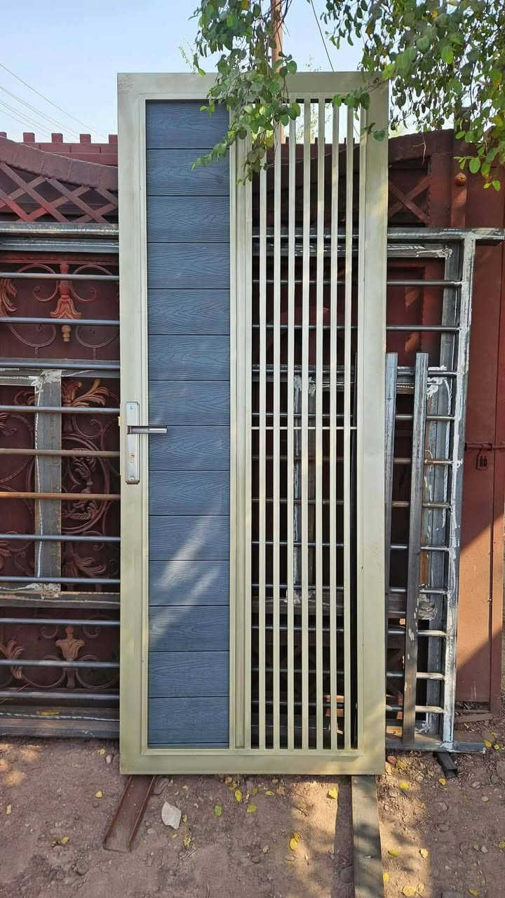 حداده العامه العنوان السماوه قرب السيطرة ال جروخي سعار مناسبه جدا جدا الإستفسار  مرسله خاص تفضل ***********واتساب
