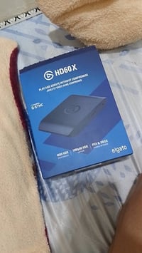 قطعة كاتو • إكسسوار إلكتروني