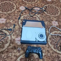 حاسبه وبلي4سلم ذاكره 500نضيف بل7العاب 07830880419متواجد واتساب