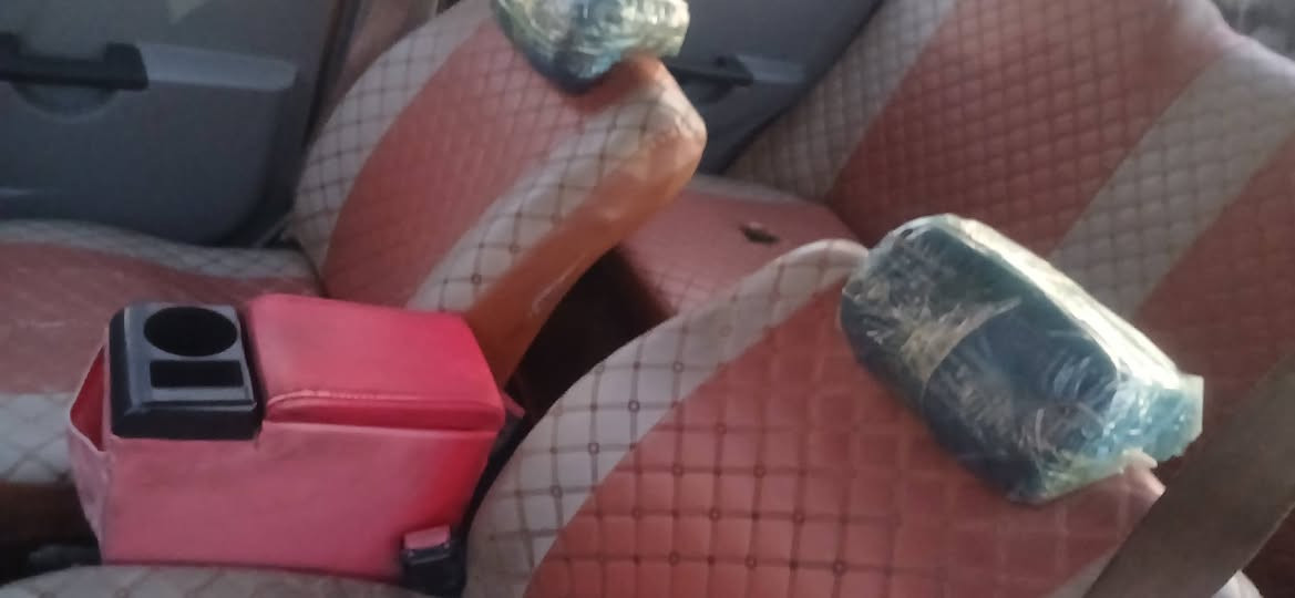 السلام عليكم سايبه١١ البيع سياره جاهزه مكينه وكير جديد عوزه بس تبريد سياره جاهزه من كلشي معمره خياسات الشواصي بلادي مكفولات لا الحيم ولا فطر سياره تجي شوف بعينك سيار مال رزاق خير من الله مصفره هئيه وغرامات بسمي السعر ٢١ وراق وبيه مجال الطيبين مكان الطالبيه بغداد ***********
