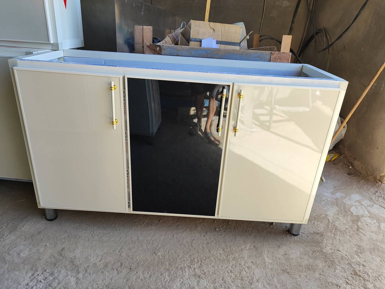 كاونترات وسناكي ستيل ومرمر وجزامات اسعار تنافسية.. يوجد توصيل ***********  وات ساب 
ايضا يوجد اقساط وتبديل القديم بجديد
