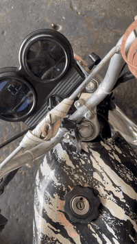 سلام عليكم دراجه للبيع نامي برو 2020 منفيس محرك خير من لله نشاط فول دراجه حيل مرتبه  على دشبول دجتل ولايت عدسه زنون قطعيتن العادي او ابو الجمجمه او مرايات السلاتت زوجين بس ماشاد الثانيه ضفيره جديده تايرات جدد كهربائيات كامله بس نقصه اشاير ماشد اله جيب وشد لله شاهد الدراجه فول بس راح اشيل الغير محافظه ومجبور ابيعه 450 وبيه مجال
ولي مو عاجبه سعر يكرمنه بكسوته فدوه الدراجه مرتبه وتسوه وغراضه كله جديده 
متواجد فيس او وتساب ***********
