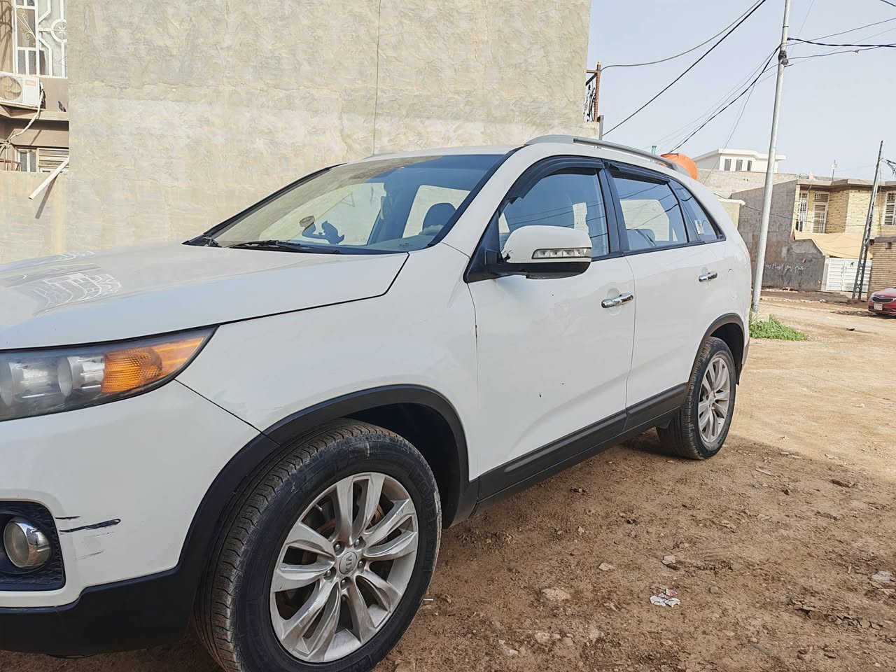 سورنتو خليجي ٢٠١٣ 
٢٤٠٠ واسط العزيزية 
السعر ١٢٥
للاستفسار ***********
