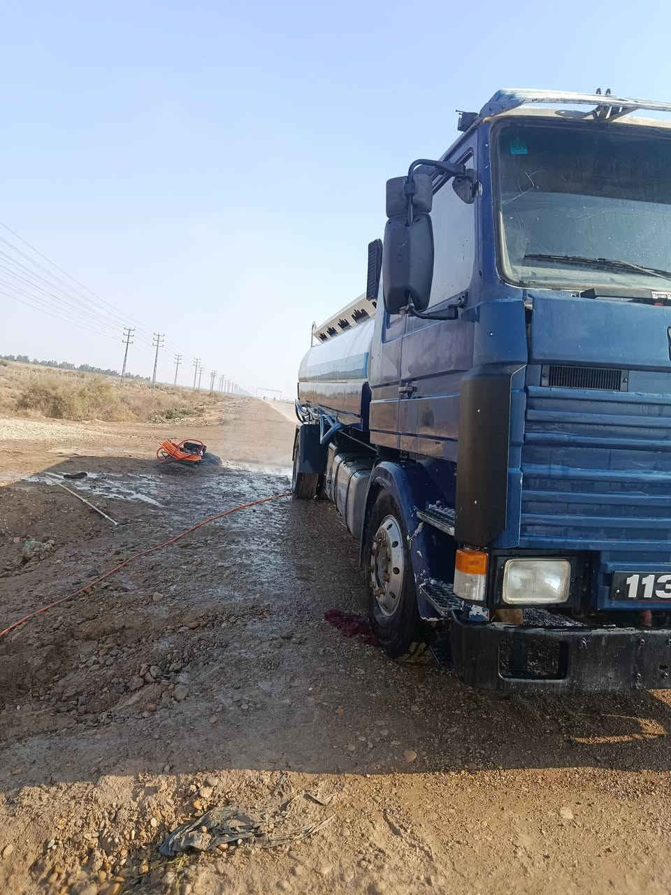 سلام عليكم سكانيه 113 للبيع مكينه 112 ونص لاتنقيص ولاتبخير اكسن وگير مكفول تانكي 16 الف نص عمر قماره گدام العين سنويه تنكر السنويه ل 28 ارقام نگليزيه بعدهن ممستلميهن تايرات ستيرن جدد قبل شهر مشتريهن وتأيرات خلفيه نص عمر باتريات جدد معروضه ب 140 وبيه مجال استفسار اتصال ع رقم ***********
