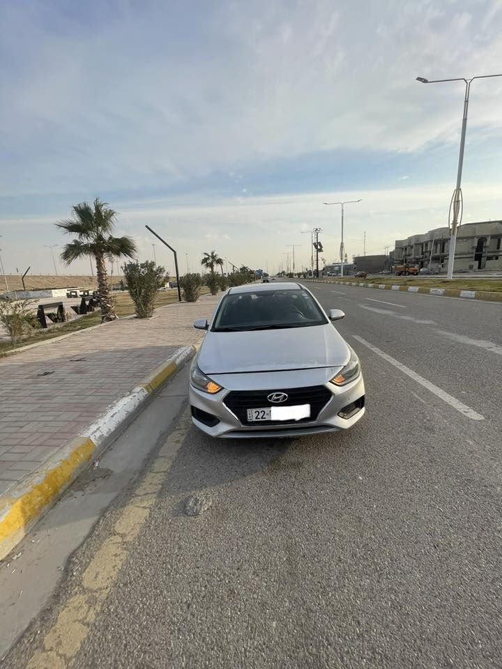 السلام عليكم
اكسنت 2019 للبيع وارد كندي ماشيه ١٣٦ الف كم (٨٥ الف ميل )رقم اربيل تحويل ثاني يوم .حادثها حافه بنيد بدون ايرباك و صار  بيها بارد بسيط بالجاملغ بدون صبغ .

-شاشه جبيره ابل كار بلي واندرويد اوتو

-كامره خلفيه 

-كشنات تدفئه 

-فول تحكم ستيرن 

السعر ١٠٣ وبيها مجال 

مكانها الفلوجه 

 ***********
