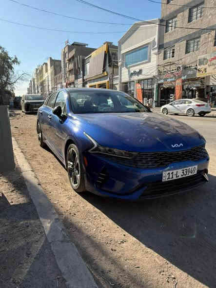 السلام عليكم  كيا  k5 للبيع 2022 جديده سياره وارد امريكي مكفوله من صبغ فقط تكحيل بالكارت سياره ماشيه 69 الف ميل سياره سعرها 175 ورقه يعني شده و75 ورقه محركها 1600 تيربو وبيها مجال شي بسيط تحياتي 
للستفسار.  *********** بغداد
