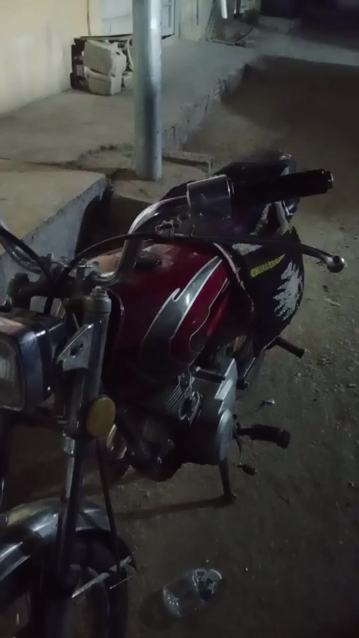 السلام عليكم دراجه اربعه كير 
العنوان كربلاء الحولي سعر 250 وبيه مجال


**إذا كنت صاحب هذا الإعلان وتريد حذفه لأي سبب، رجاءا أرسل رسالة إلى الدعم الفني**