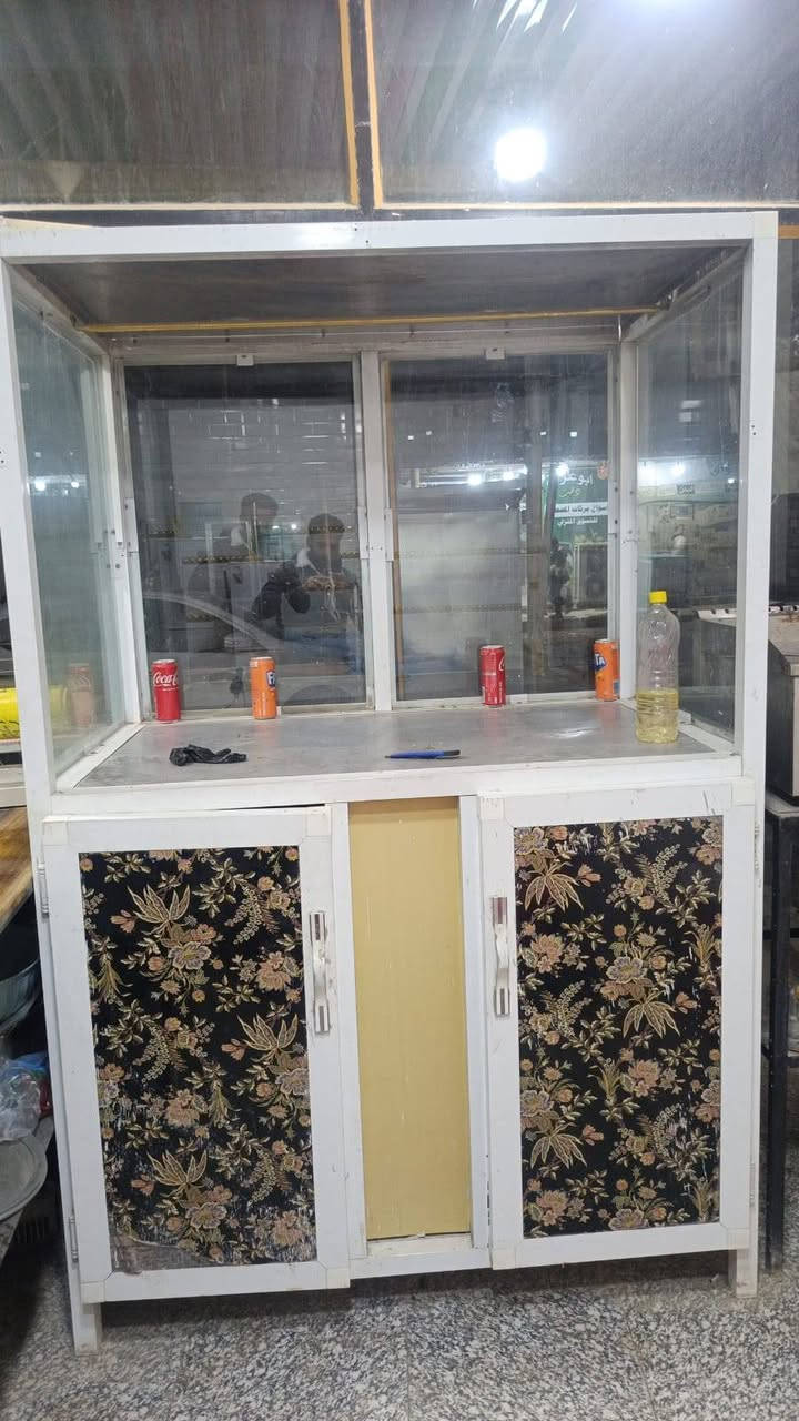 سلام عليكم الغراض للبيع ***********
