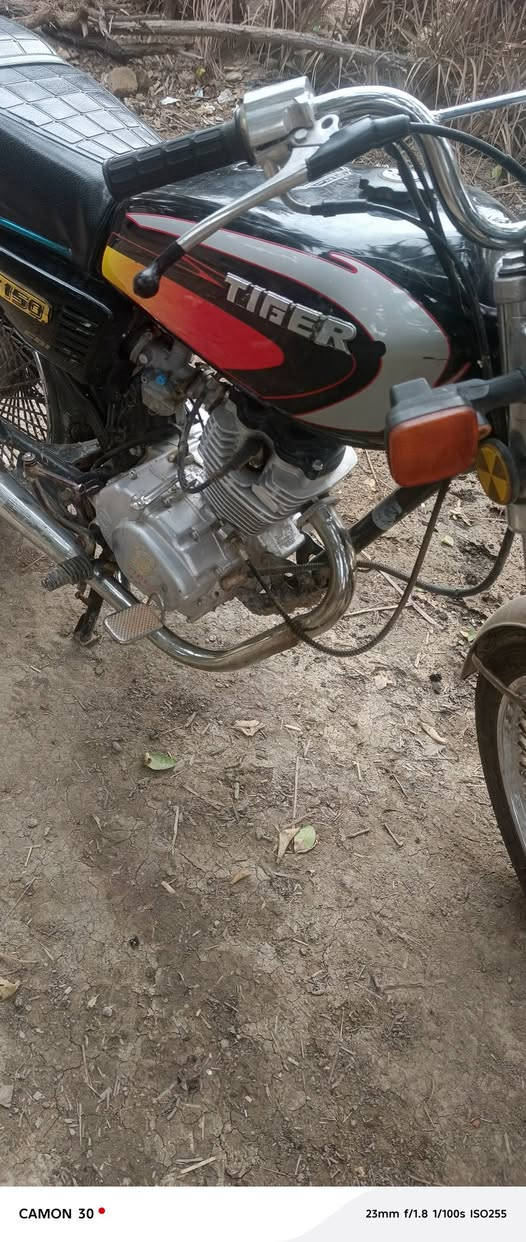 دراجه موديل 21نضيفه محرك مامفتوح أوراق اسكنر للبيع سعر 500وبيه مجال بصيط 🍀


**إذا كنت صاحب هذا الإعلان وتريد حذفه لأي سبب، رجاءا أرسل رسالة إلى الدعم الفني**