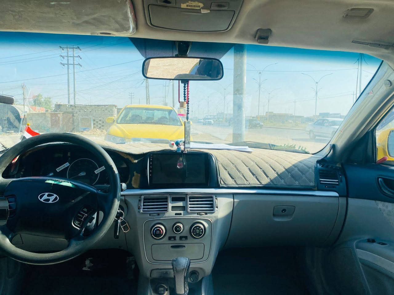 السلام عليكم سوناتا للبيع 2007 محدثه 10 بسمي مشروع وطني سنويه لل27 وارد امريكي حادثه جاملغ وبنيد محرك 2000 كير مكينه تبريد تخم تيرات جدد لسعر 80 وبيه مجال قليل  الاتصال عل رقم ***********
