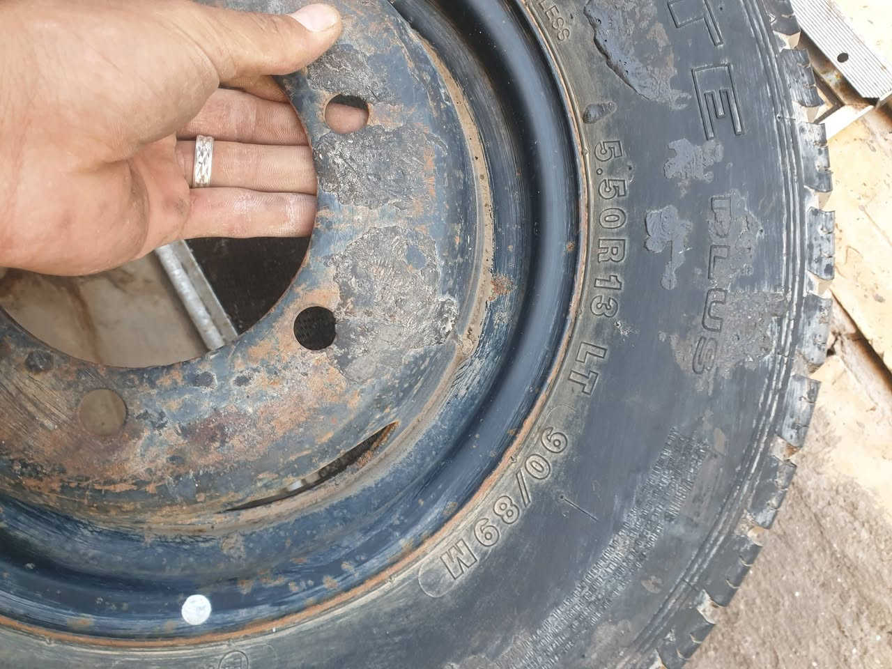 سلام عليكم تاير معه ويل سياره كيه عموشه فحل سعر ٤٠ الف مكاني بغداد شعله


**إذا كنت صاحب هذا الإعلان وتريد حذفه لأي سبب، رجاءا أرسل رسالة إلى الدعم الفني**