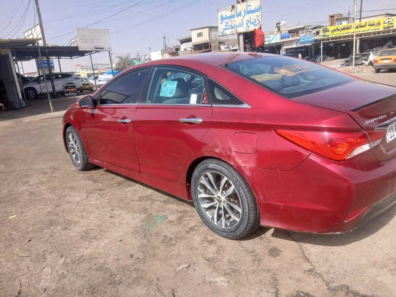 السلام عليكم
سوناتا 2014 
محرك وكير مكفولات ٢٤٠٠جيداي
وارد أمريكي 
حادثها بنيد وباب سايق 
 وبيها مكانات صبغ اثر شخوط 
 سياره فقط بنيد تبديل وباقي كله بلادي
رقم بغداد تحويل مباشر 
تخم تاير جديد صدر جديد 
السعر 88وبيها مجال حجيه
رقمي ‎***********
مكاني بغداد شعب
