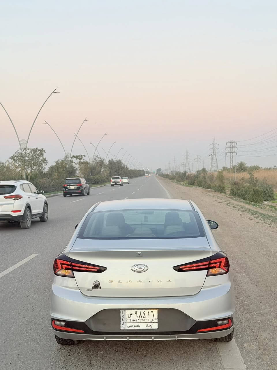 السلام عليكم من رخصه الادمن المحترم
هونداي النترا 2020 رقم بغداد باسمي
ضرر قطعتين جامرلغ وبنيد 
كير ايتي مال 18 
مكينه 2000 دوش بلاديه 
كير مكينه صدر تبريد تدفئه بشرط
العنوان ديالى بعقوبه تقاطع القدس
***********
السعر 132 وبيه مجال
