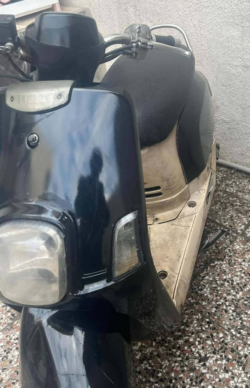 بوليس كابريتر السعر 250وبيها مجال مكاني صليخ ***********
