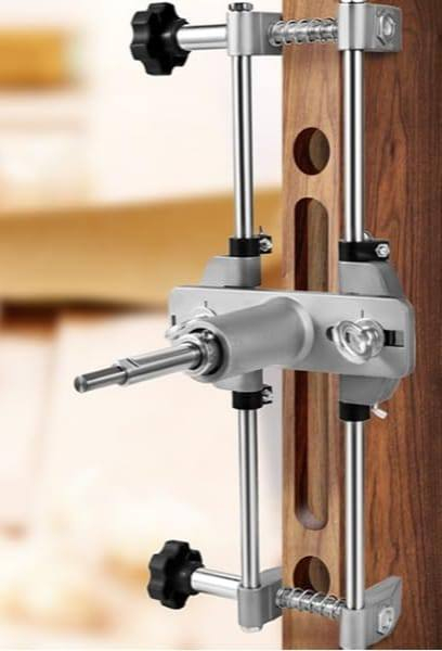 مكينة حفر كيلون مع كامل ملحقاتها بسعر 60 الف ولتوصيل مجاني للتواصل خاص او عل رقم ***********
يوجد براين مكينة الحفر سعر السيت 
3 قطع  15 الف
