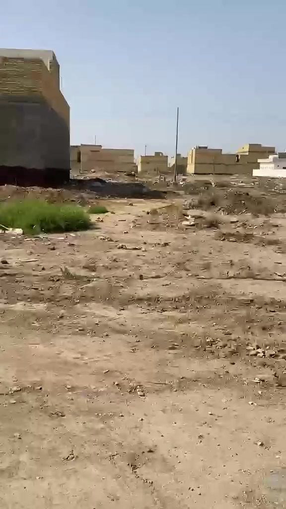 السلام عليكم اخواني الأعزاء
قطعه للبيع بالاحبيليه الأولى بين المدارس فرعيه بظهر شارع المقابل مدرسة دجله الخير رقم القطعه 2622 للاتصال ***********
***********
