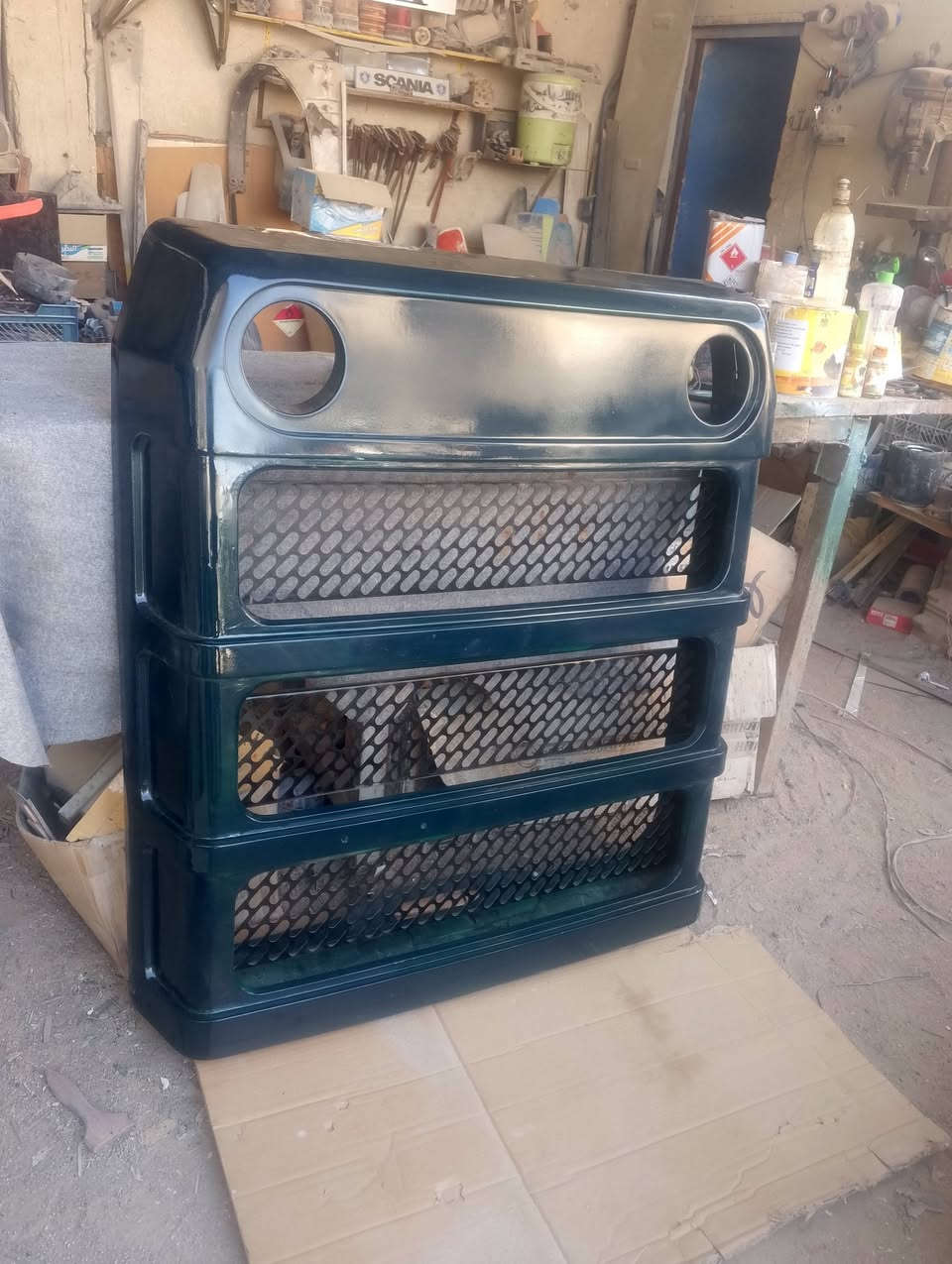 سلام عليكم شباك شفل خلفي حجم ٨٥جديد وبلادي عنوان بصره ***********
