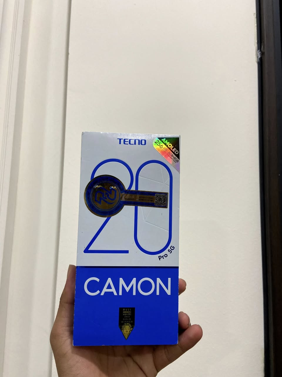 هاتف تكنو كامون 20 برو نسخة 5G

يدعم 90 فريم في بيجي موبايل

ذاكرة التخزين 256GB
سعة البطارية 5000mAh

TECNO CAMN 20PRO5G مواصفات جهاز
نوع الشاشة امولد AMOLED قوة 1442 هيرتز
8200 معالج نوع

Mediatek Dimensity

معالج الرسوميات

Mali-G77C9

الكاميرا الرئيسية ثلاثية 64MP4 ميكا بيكسل

الكامرة الأمامية +50+50 ميكا بيكسل

8GB +8GB 16GB الرام عشوائية
السعر 200الف
 ***********
جماعة ال150 لحد يعلق
