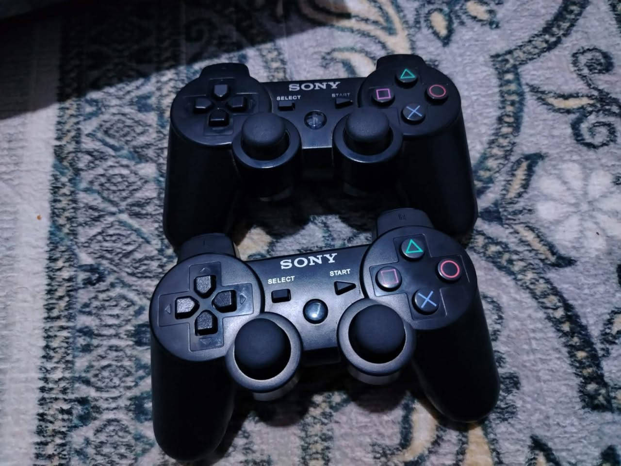 عندي بليستيشن للبيع حيل نضيف بلي 3 للبيع بي 10 العاب مشكل وياه ثنين يدات عنوان حي الملاين الوله قرب جامع الصواف سعر 125بي مجال


**إذا كنت صاحب هذا الإعلان وتريد حذفه لأي سبب، رجاءا أرسل رسالة إلى الدعم الفني**