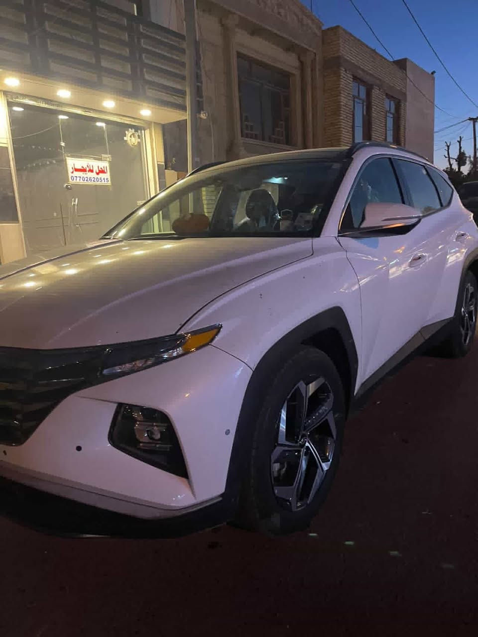 السلام عليكم توسان مديل 24 وارد امريكي السياره فوووول مواصفات شنو الي بالك بيها ما متعوبه ابد ماشيه 20 الف السياره باسمي تحويل ثاني يوم الحادث موضح بالمنشور للاستفسار اكثر الاتصال:
***********
مكاني بغداد
