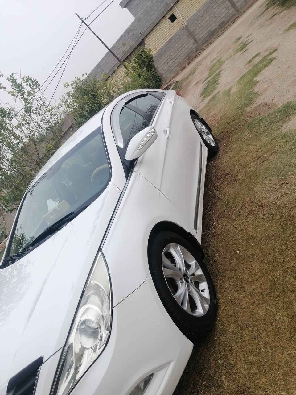 سياره للبيع سوناتا خليجي موديل 2013 ضرر دعاميه خلفيه تبريد قطعتين كشانه كهرباءيه السعر 143 الرقم ***********
